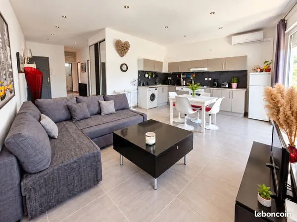 La Garde - T3 rénové 62,5 m² - Dernier étage - Faibles charges