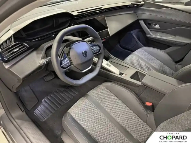 Peugeot 308 sw hybrid 145 e-dcs6 — photo 14