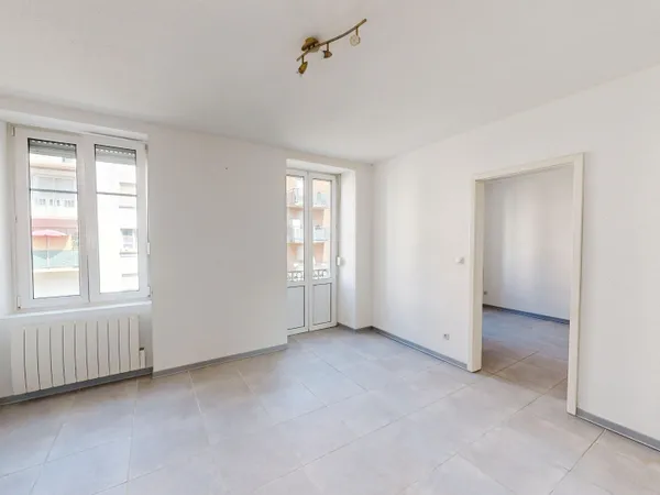 Appartement 3 pièces à louer à Mulhouse - Confort et tranquillité au 1er étage