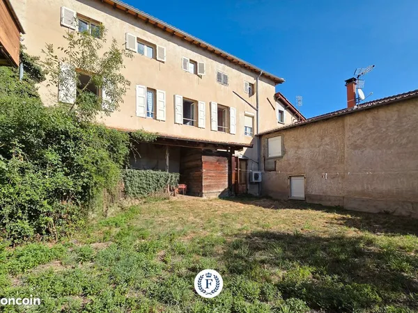 Maison Villié-Morgon : Ensemble immobilier
