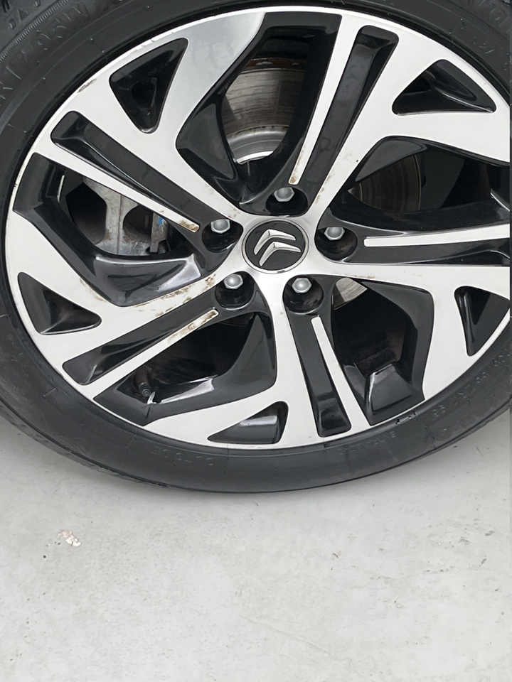 Citroën Grand C4 Spacetourer — photo 37