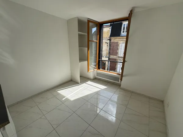 Appartement 1 pièce 16 m²