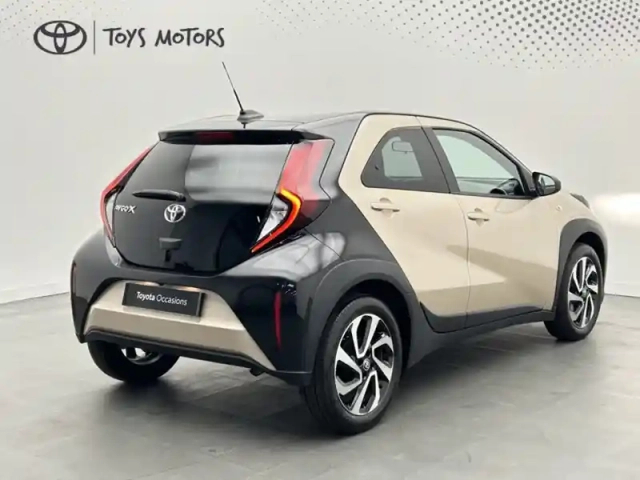 Toyota Aygo 1.0 vvt-i 72 design — photo 28