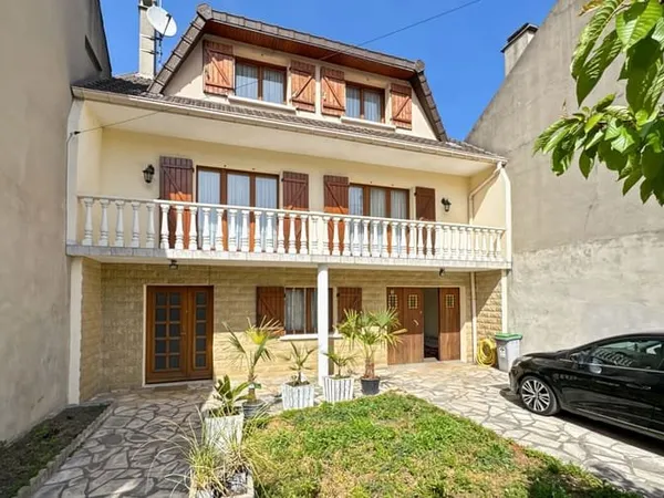 Maison 6 pièces 165 m²