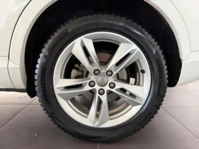 Audi Q3 2.0 tdi 150ch midnight series quattro s tronic 7 — photo 12