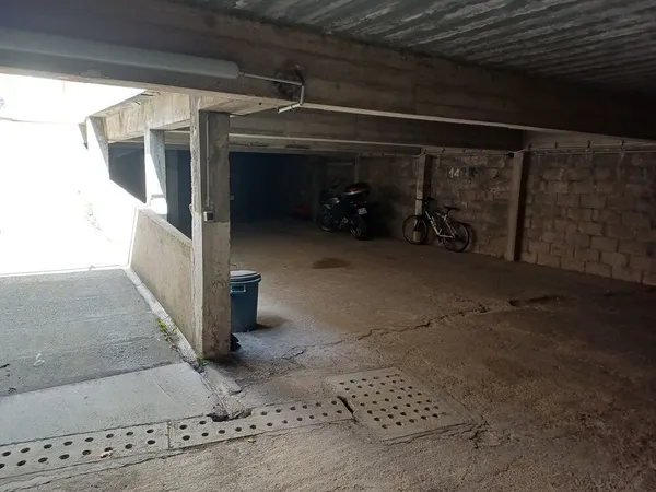 quelques mois si ça peut depanner contactez moi