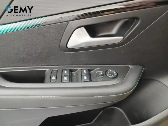 Peugeot 208 electrique 50 kwh 136ch — photo 15
