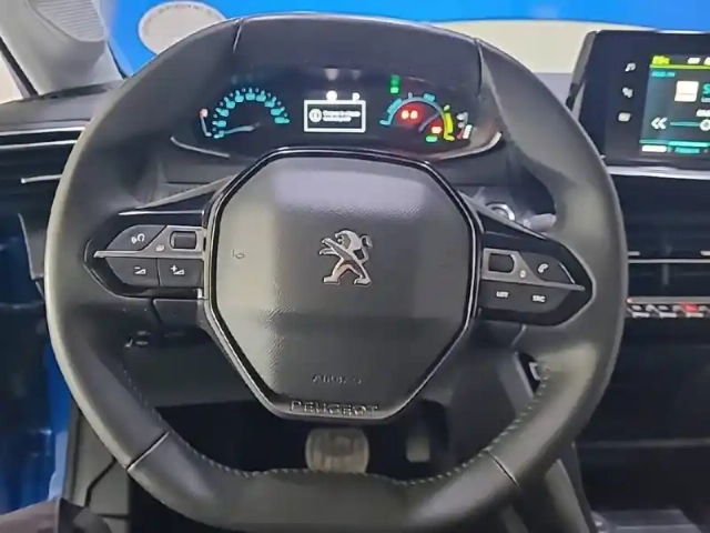 Peugeot 208 electrique 50 kwh 136ch — photo 36