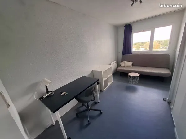 Studio meublé - 405 /mois - Villa des Sciences