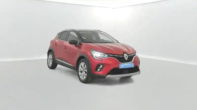 Renault Captur blue dci 115 edc — photo 49