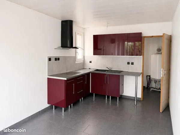 Studio 1 pièce 25 m²