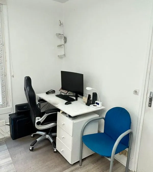 Photo 3