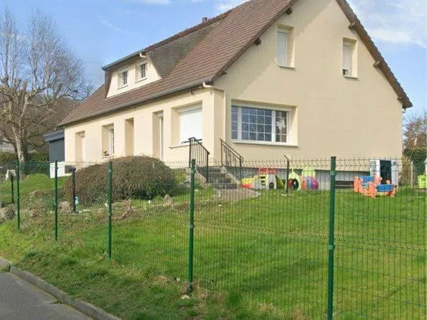 Maison familiale 5 chambres jardin