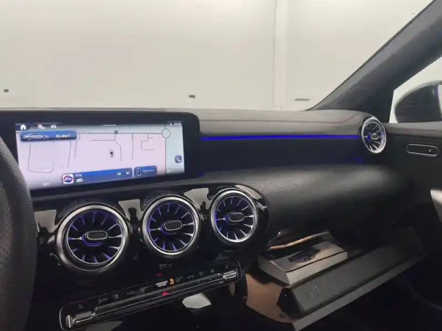 Mercedes Cla coupé 250 e hybrid eq 8g-dct — photo 60
