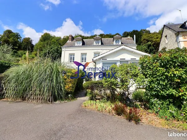 Propriété 8 pièces 158 m²