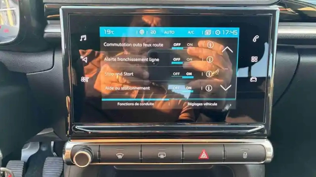 Citroën C3 puretech 83 s&amp;s bvm5 — photo 22