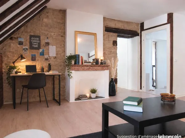 T2 rénové de 41 m² - grande cuisine séparée - hypercentre