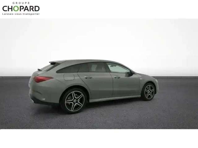 Mercedes Cla shooting brake 250 e hybrid eq 8g-dct — photo 9