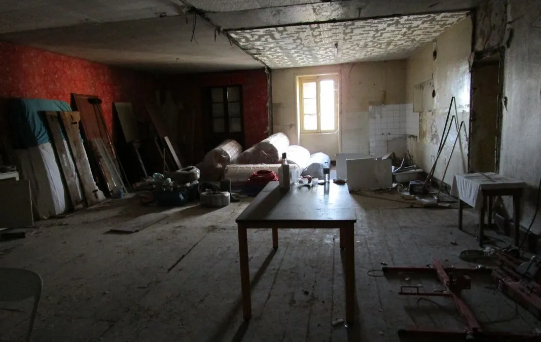 Photo 2