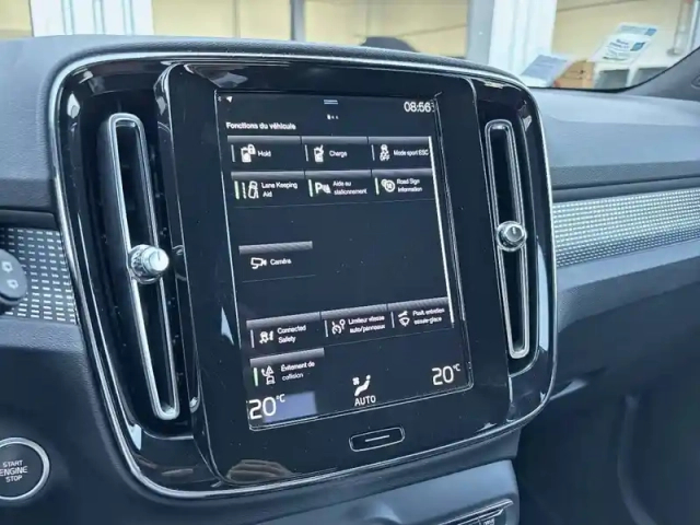 Volvo Xc40 t5 recharge 180+82 ch dct7 — photo 10