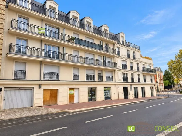 APPARTEMENT - VILLA MAELLY