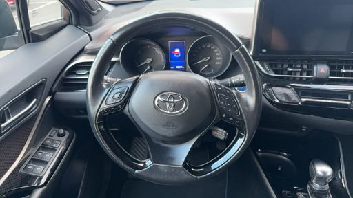 Toyota C-HR 1.8 VVT-i 122 Hybrid 2WD CVT 99 - Distinctive – 2018 – 100514 km – Hybride essence – Boîte Automatique — photo 42