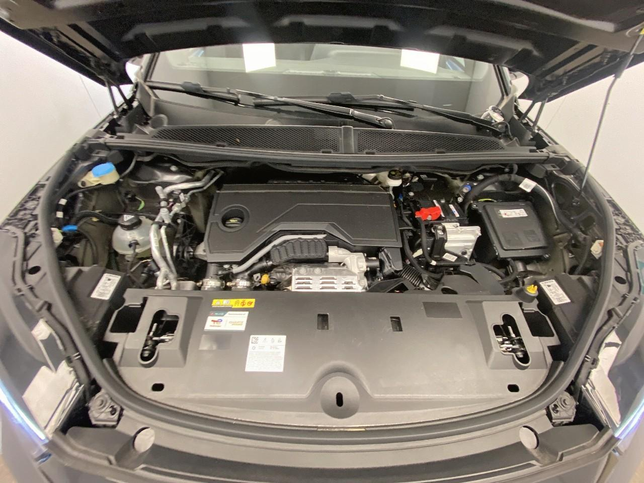 Peugeot 5008 hybrid 136 e-dcs6 gt — photo 14