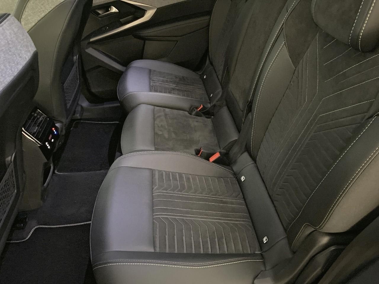 Peugeot 5008 hybrid 145 ch e-dcs6 gt — photo 10