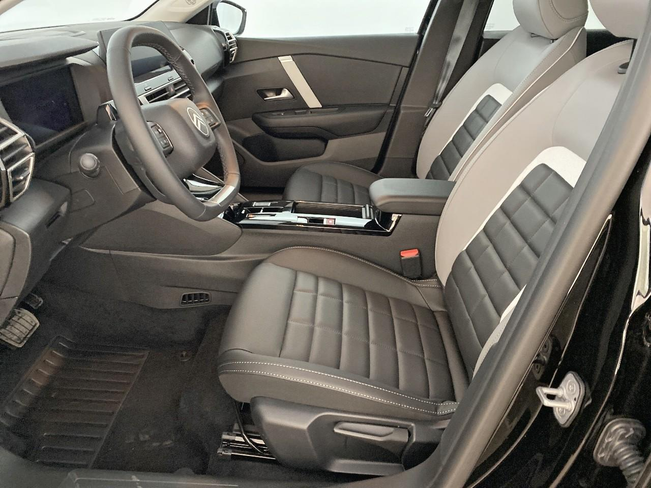 Citroën C4 hybride 145 ch e-dcs6 max — photo 9