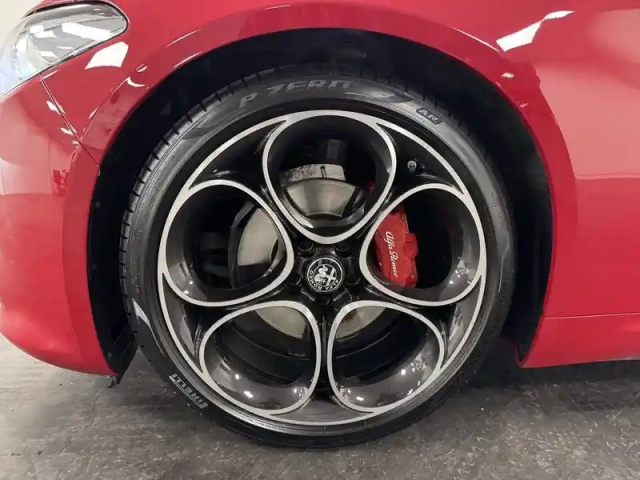 Alfa Romeo Giulia 2.2 190 ch at8 — photo 159