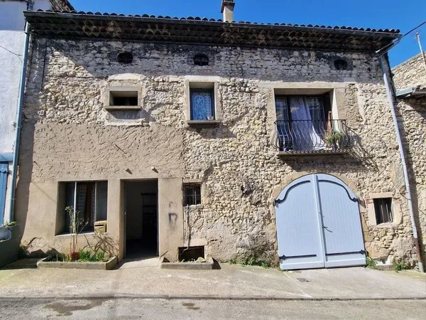 Maison de village de 93 m² + garage de 60m² + grenier 70m²