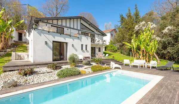 Maison 5 pièces 161 m²