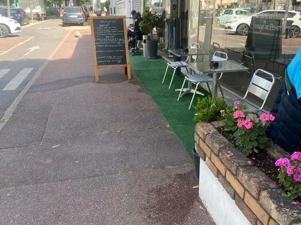 Bar restaurant