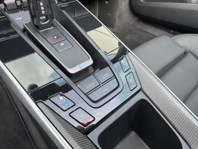 Porsche 911 cabriolet 3.7 650ch turbo s pdk — photo 12