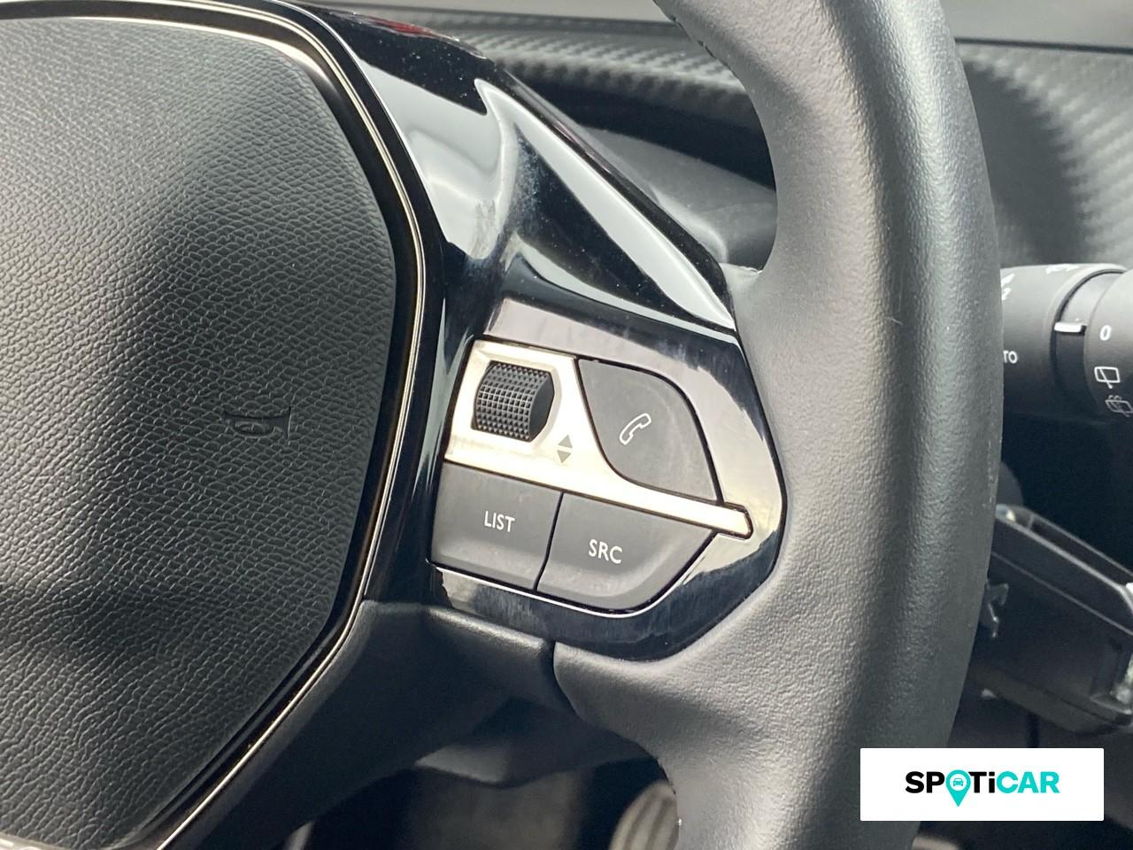 Peugeot 2008 1.2 puretech 100ch s&s style — photo 17