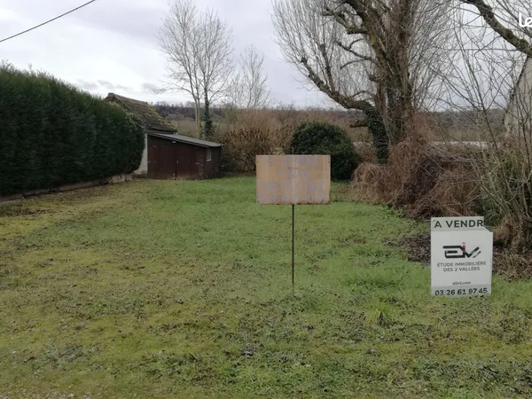 Vends terrain constructible
