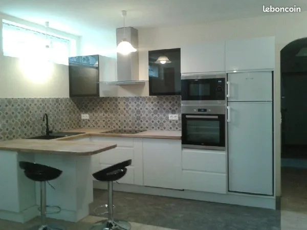 Petit appartement meublé dans village calme sortie A5 (23)