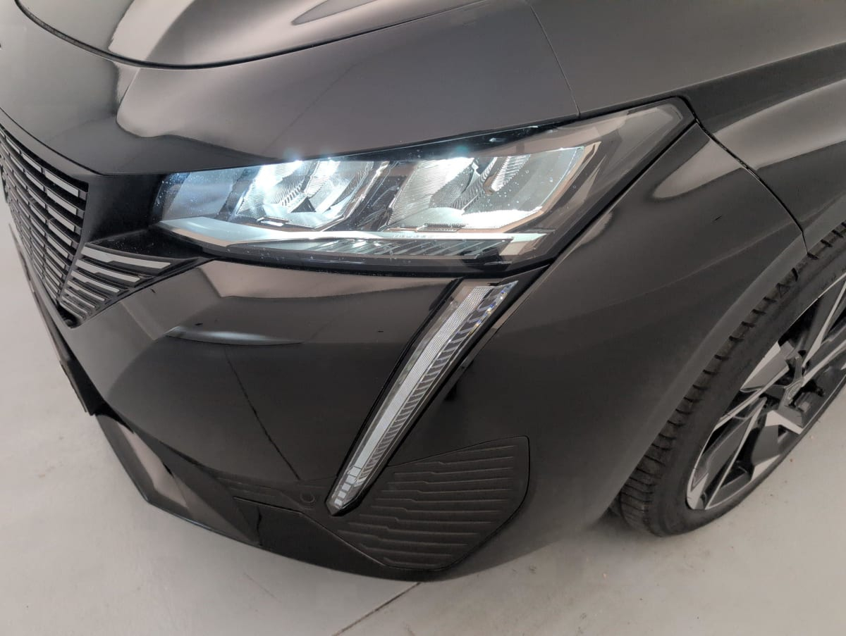 Peugeot 308 — photo 22