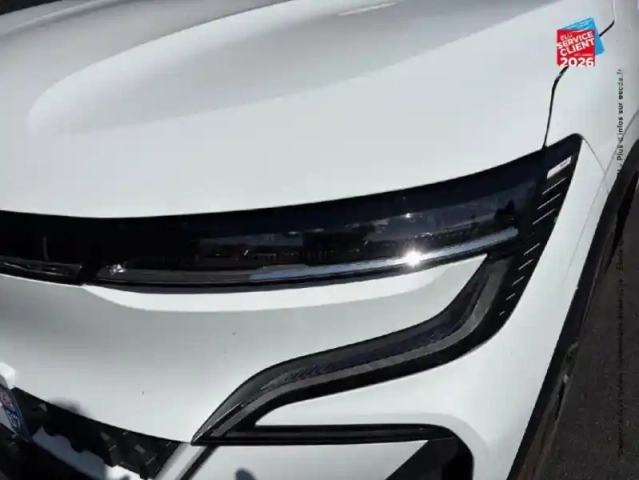 Renault Megane e-tech electric ev60 220ch techno super charge — photo 13