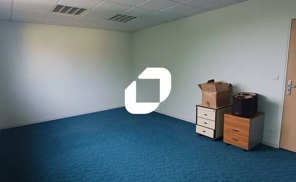 Bureaux 628 m²
