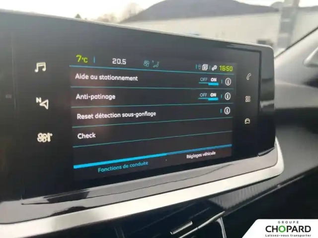 Peugeot 2008 electrique 136 ch — photo 19