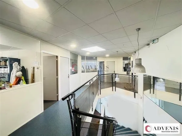 Bureaux 835 m²