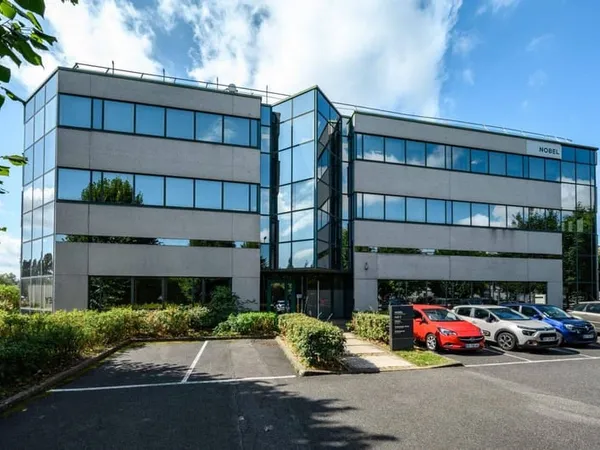 Bureaux 2535 m²