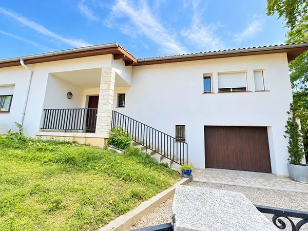Maison 6 pièce(s) 165 m2