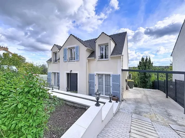 Maison 6 pièces 136 m²