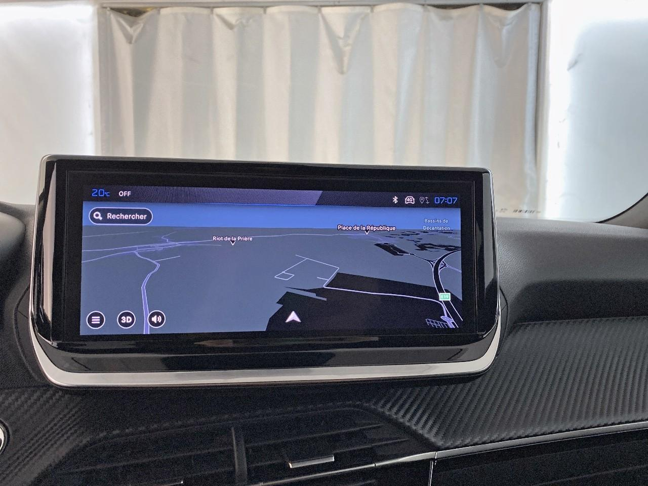 Peugeot 2008 hybrid 145 ch e-dcs6 allure — photo 14