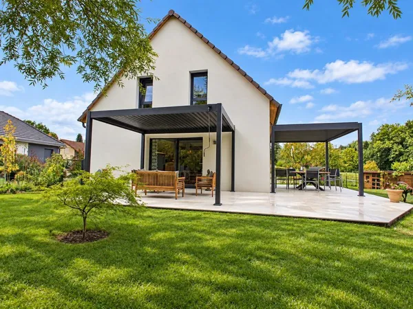Maison contemporaine 2022 - 4 chambres + bureau - pièce de vie 50 m² - DPE A - terrain 10 ares