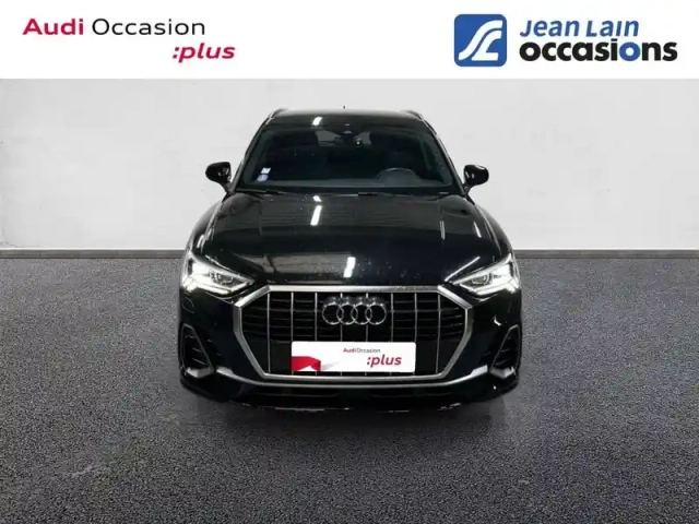 Audi Q3 35 tfsi 150 ch s tronic 7 — photo 2