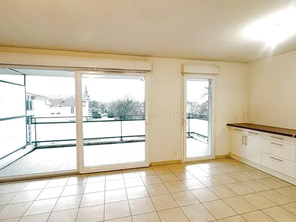 Thonon Ouest proche des Thermes - Type 2 de 54 m2 avec grand