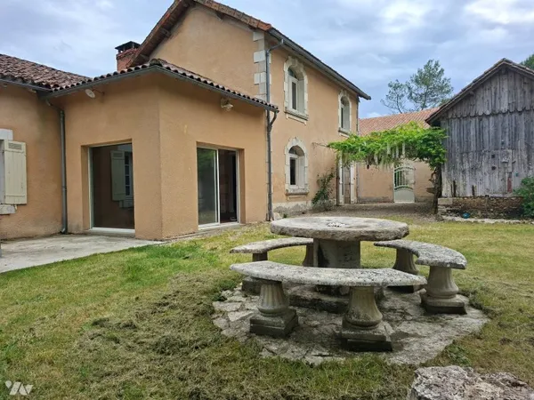 Maison 7 pièces 148 m²